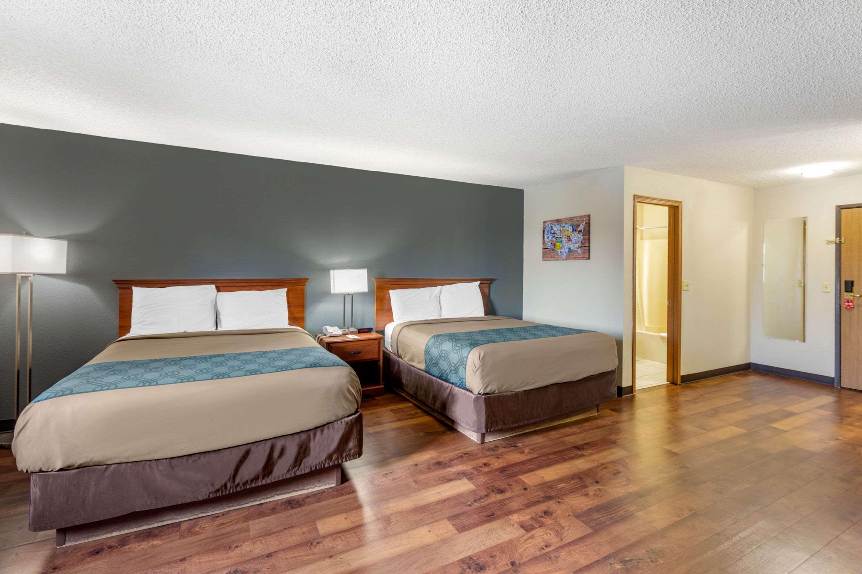 Econo Lodge Firestone Exterior foto