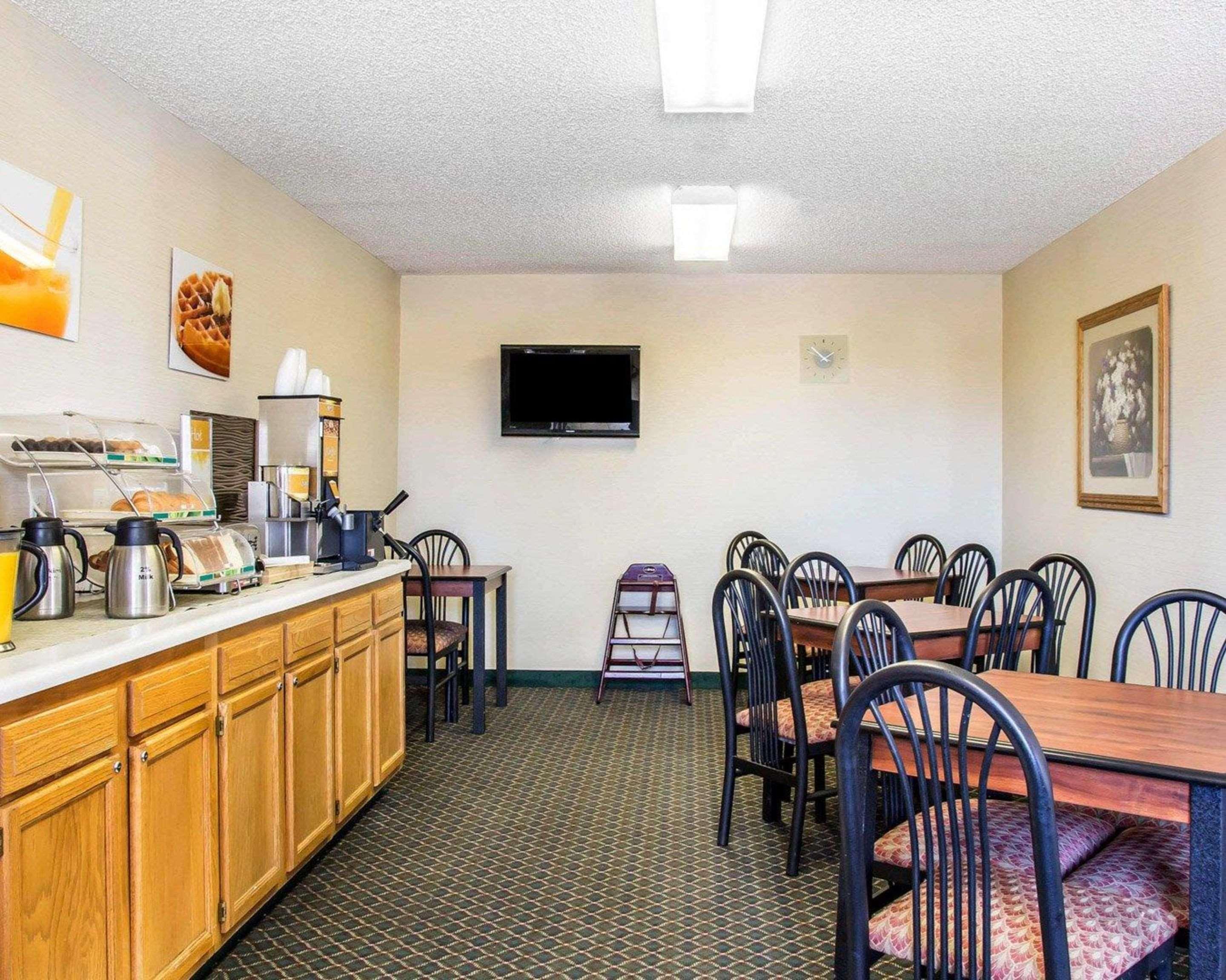 Econo Lodge Firestone Exterior foto
