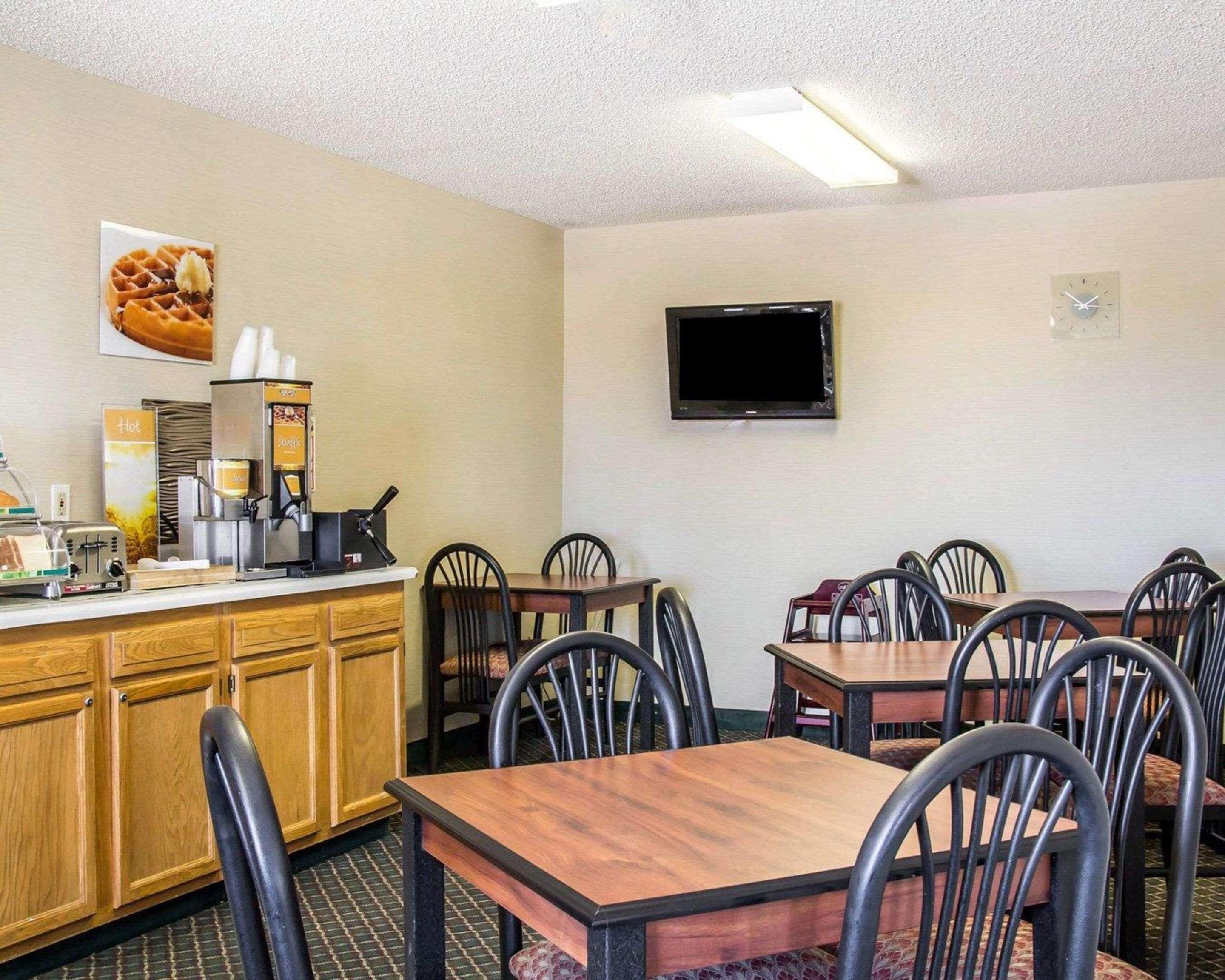 Econo Lodge Firestone Exterior foto